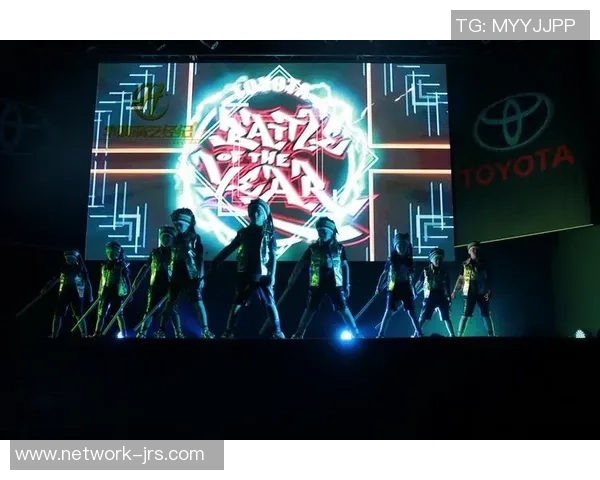 上海飞盘队在世界街舞大赛中以53分稳居积分榜首位 上海飞盘队在世界街舞大赛中以53分稳居积分榜首位